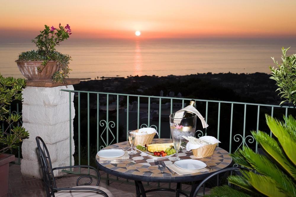 Hotel Poggio Del Sole Форио Экстерьер фото