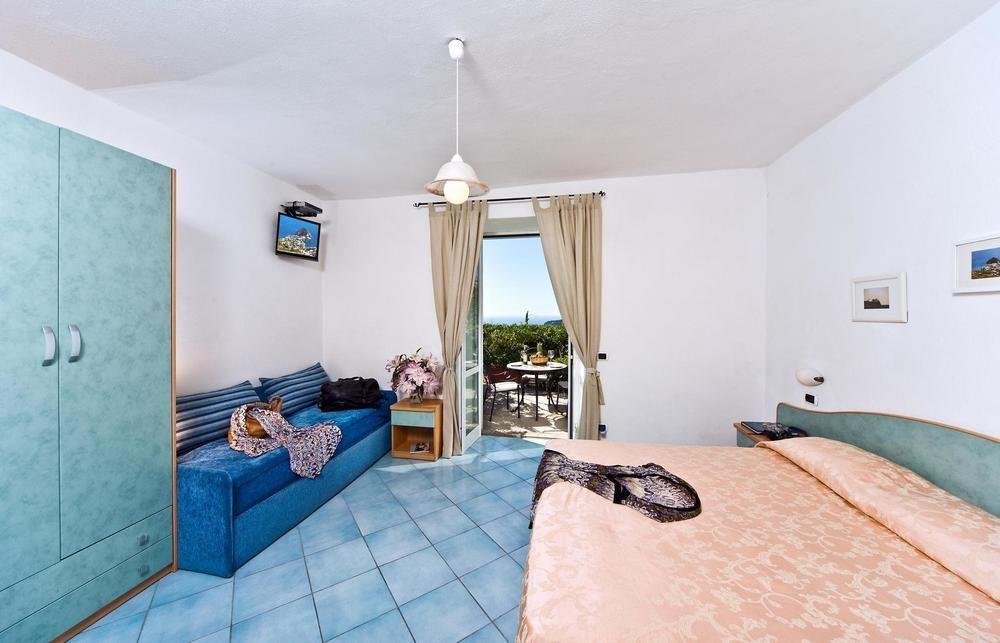 Hotel Poggio Del Sole Форио Экстерьер фото