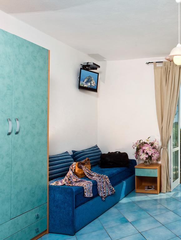 Hotel Poggio Del Sole Форио Экстерьер фото