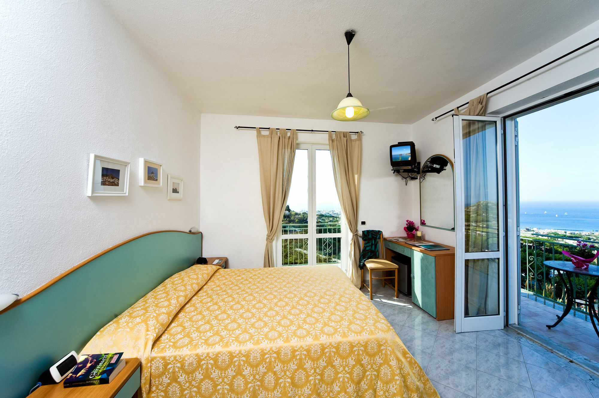 Hotel Poggio Del Sole Форио Экстерьер фото